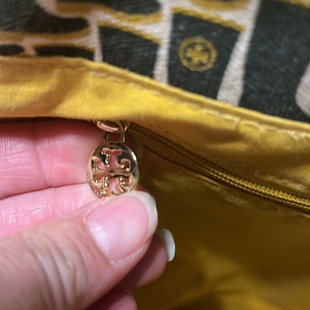 Tory Burch ☔️ RainBoot Tote - Picture 11 of 13